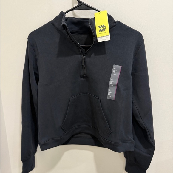 Girl’ Airy Piped Sleek 1/2 Zip Pullover Sweatshirt- All in Motion XL(14) NWT - Picture 4 of 6